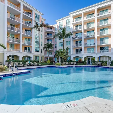 Lantana Condo With Smart Tv 11 Mi To Palm Beach!